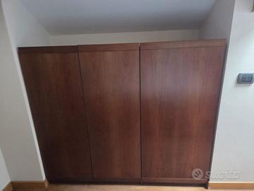 Armadio basso 3 ante