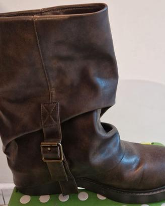 Stivali donna marrone n. 41 – con fibbia