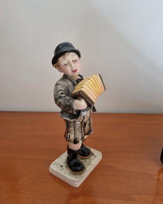 bambino con fisarmonica