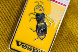 Targhette per vespa e lambretta