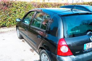 Renault Clio 1.2 16V (2002)-  Buono stato