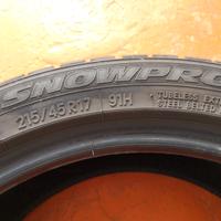 4 Pneumatici Invernali Toyo 215/45R17 91H