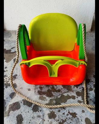 Altalena con seduta protetta