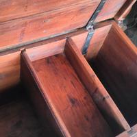 Cassapanca in noce dell' 800