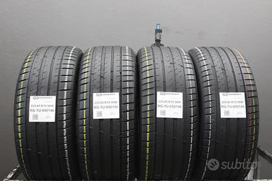 4 Pneumatici 225/45 R19 Michelin Pilot Sport 4 *