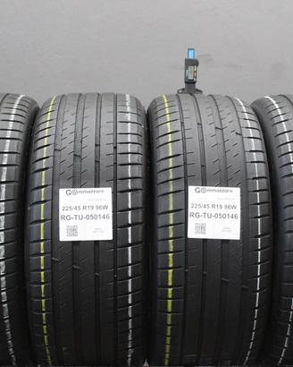 4 Pneumatici 225/45 R19 Michelin Pilot Sport 4 *