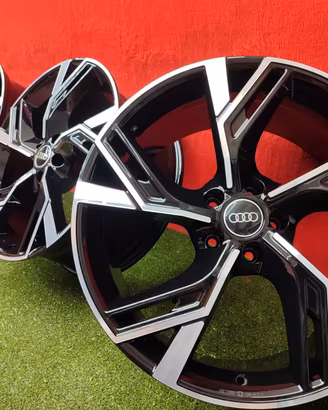 Cerchi Audi A6 A4 A5 A7 A8 Q3 Q4 Q5 Q7 9Jx20 ET33