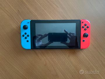 Nintendo Switch usata