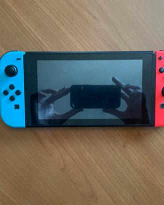 Nintendo Switch usata