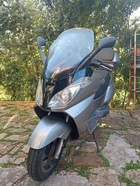 scooter Aprilia Atlantic 200