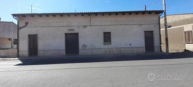 Ex attività commerciale con abitazione 191mq