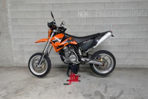 KTM 625 SMC 2006 – RESTAURATA MECCANICAMENTE