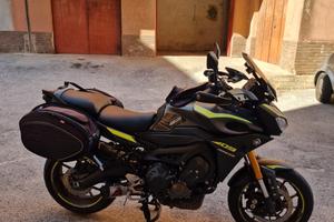 Yamaha tracer 900