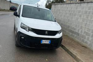 PEUGEOT PARTNER 1.5  2020