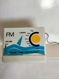 Radiolina FM portatile vintage "Promo Cube AU351"