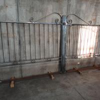 Cancello in ferro naturale di 330 x 160 h