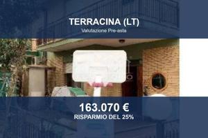 Immobile in asta di 210 m² con più di 5 locali a T