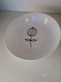 set piatti 12px Ikea con fiore Scandinavo 