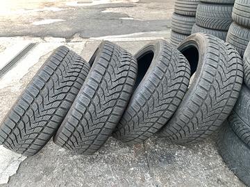 Gomme invernali 225/45 R19 96V  per BMW X2