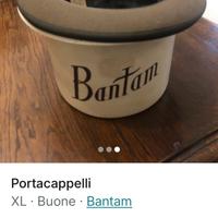 Vaso portacappelli a tesa