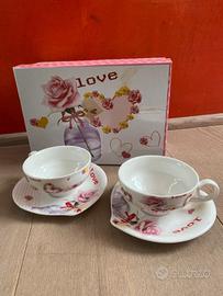 2 tazzine fantasia rose e cuori.