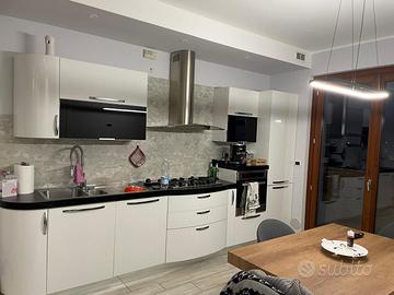 Cucina lineare stosa