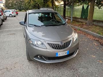 Lancia Ypsilon Hybrid km 83000 del 2022