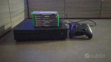 X box One con controller + giochi in aggiunta 