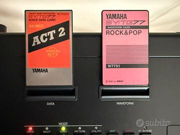 Yamaha SY77 + waveform card + voice data card