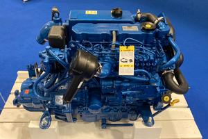entrobordo SOLE 44  HP diesel 4 cilindri 