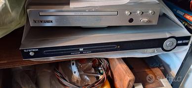 coppia di lettori dvd