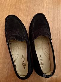 Mocassini uomo in camoscio nero Soldini