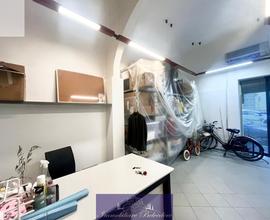 1 Vetrina a Firenze
