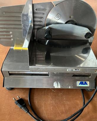 AFFETTATRICE ALA 2000