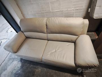 Divano 3 posti 
