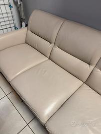 Divano in pelle 3 posti