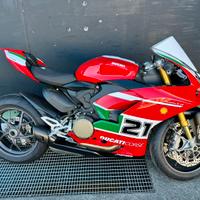 Ducati v2 Bayliss 1st