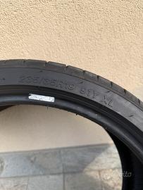 Gomme ESTIVE 235/35/19