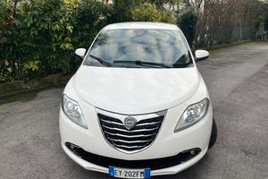 Lancia ypsilon ELLE 1.3 multijet edizione speciale