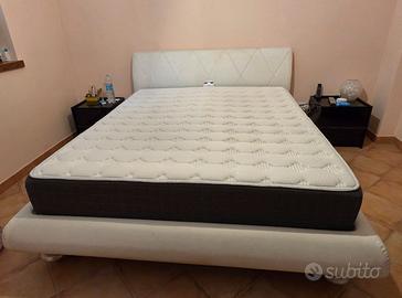 Letto matrimoniale e materasso