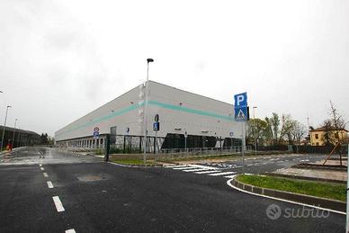 Rif.2973/CA| capannone ferrara