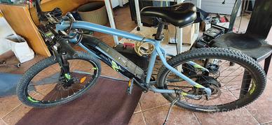 Bici Elettrica Rockrider E-ST100