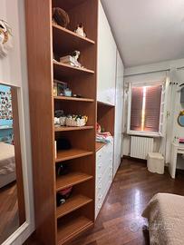 Armadio in legno noce