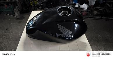 serbatoio Honda Hornet 2003/2004
