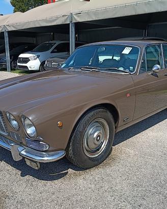 JAGUAR XJ6 4.2