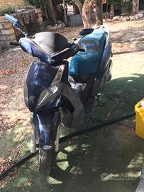 Peugeot geopolis 250 blocco beverly