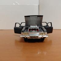 Dinky Toys Ford Zodiac no Politoys Mebetoys Corgi 