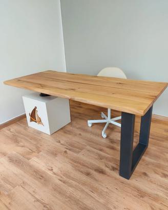 Scrivania per ufficio/studio