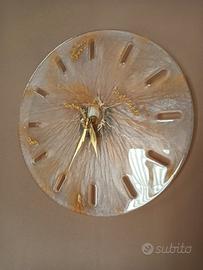 orologio da parete in resina effetto marmo
