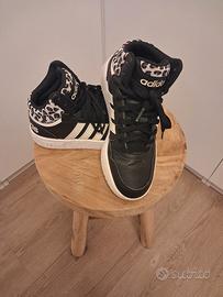 Scarpe Adidas alte n.36 2/3